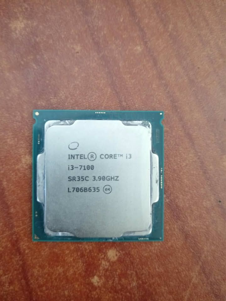 Fotografía de Procesador Intel Core i3-7100 3.90 GHz 7ma Gen LGA1151